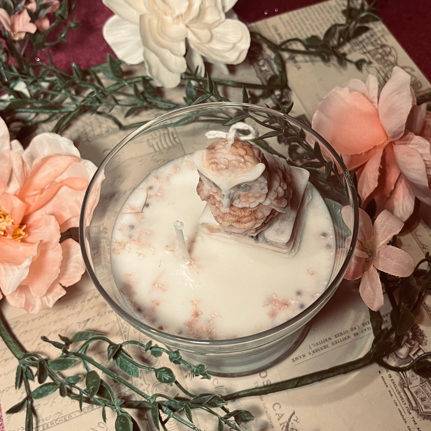 17 oz Owl Soy Candle with Dried Flowers and Mica.