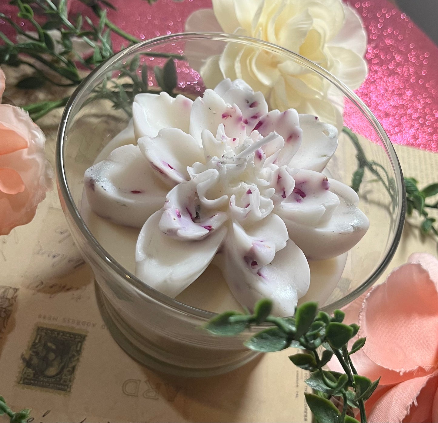 Dahlia Flower Soy Wax Candle, Sculptural Home Decor, 18 oz