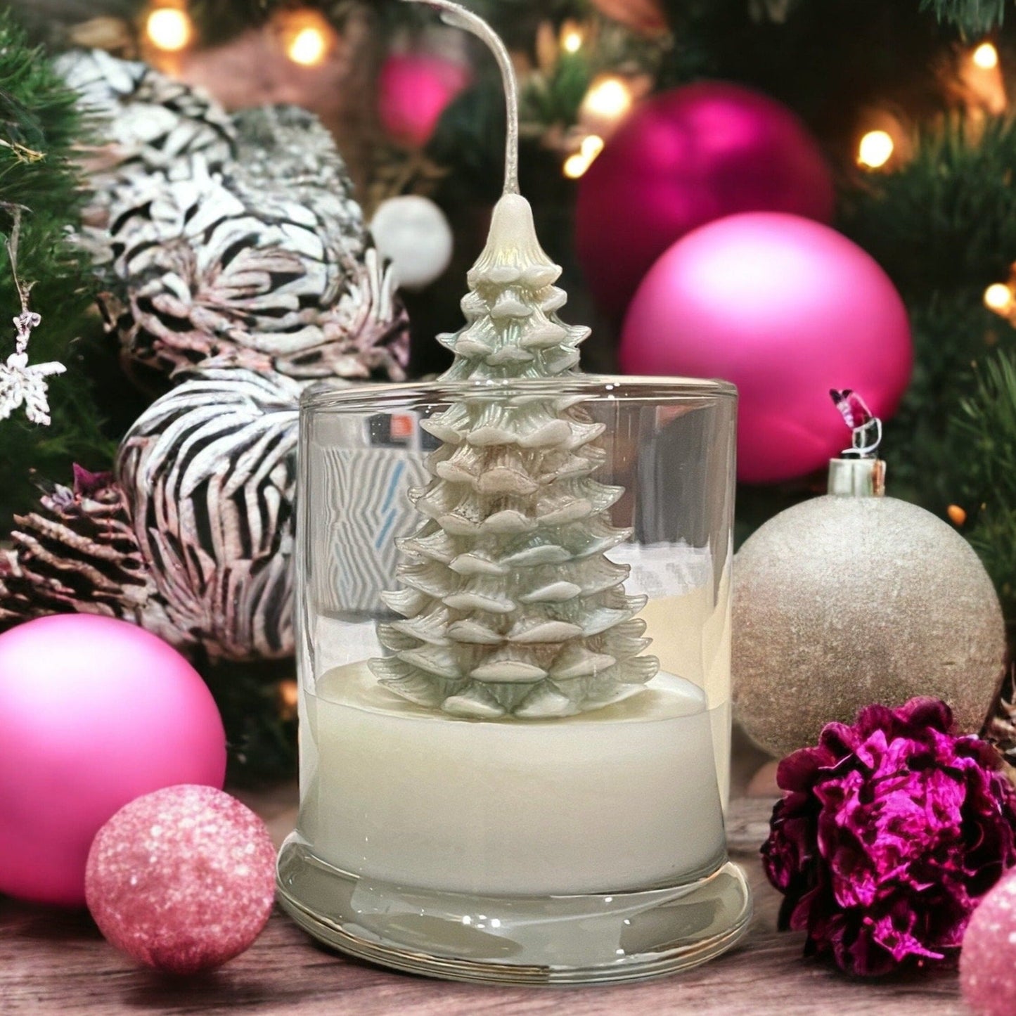 7 oz Christmas Pine Tree Candle