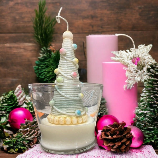 17 oz Decorated Christmas Tree Candle