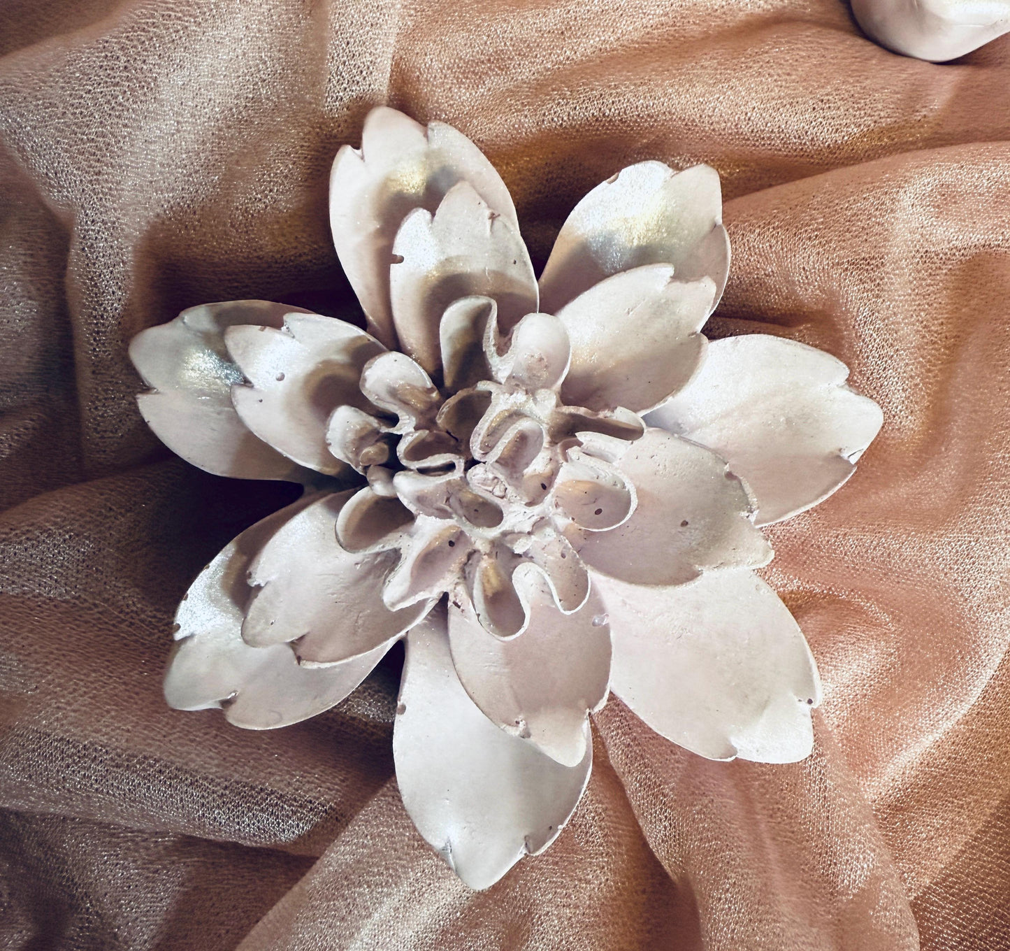 Concrete Essential Oil Diffuser: Smokeless Flower Aromatherapy, Car/Office.