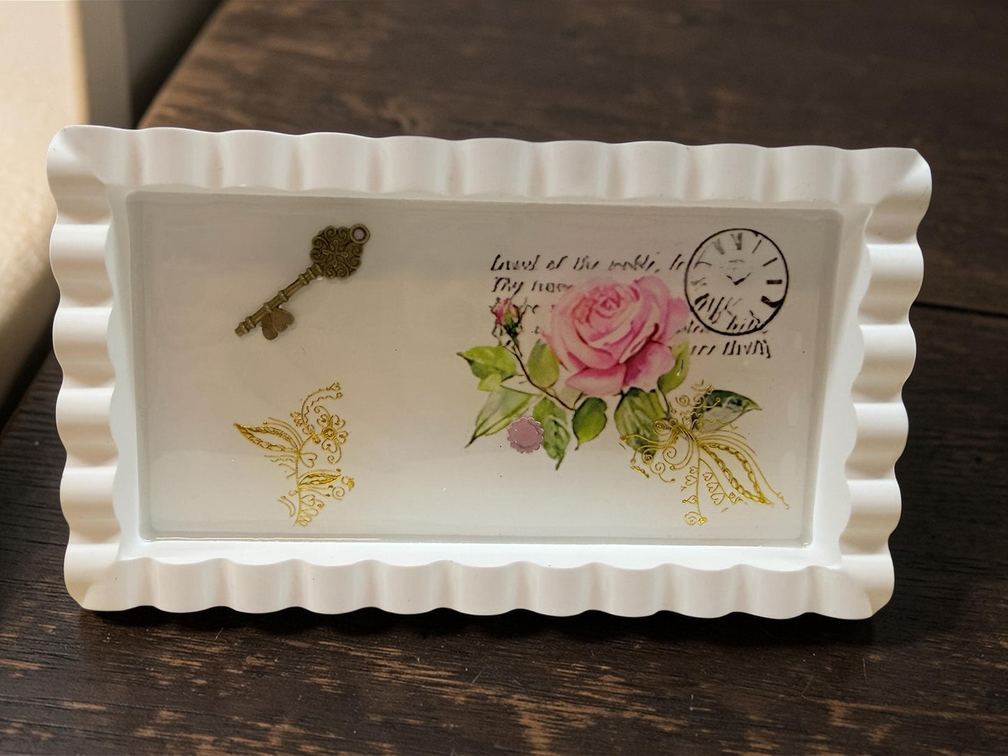 Pressed Flower Ecoresin Tray, White Floral Vanity Decor