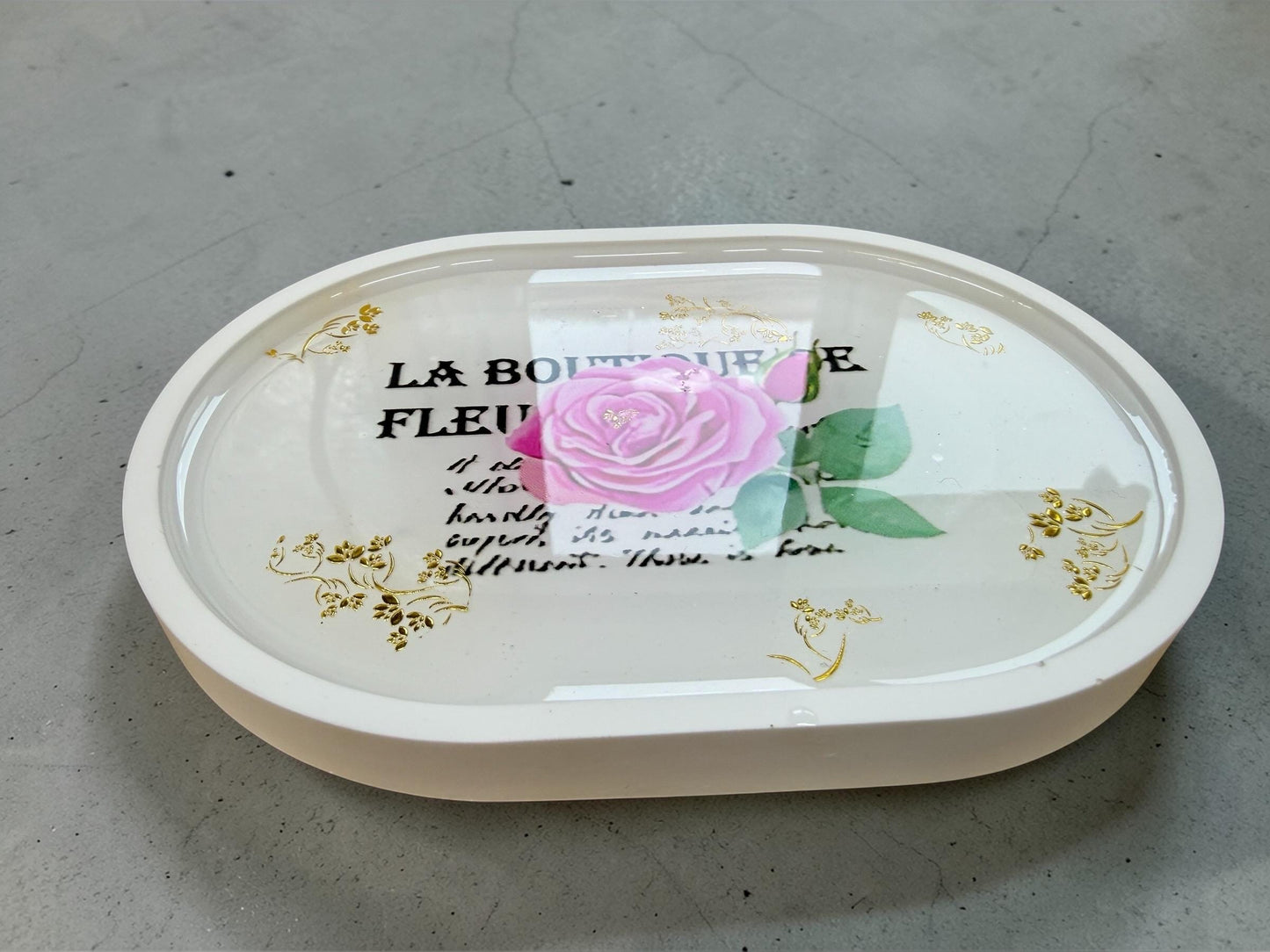 Pressed Flower Ecoresin Tray, White Floral Vanity Decor